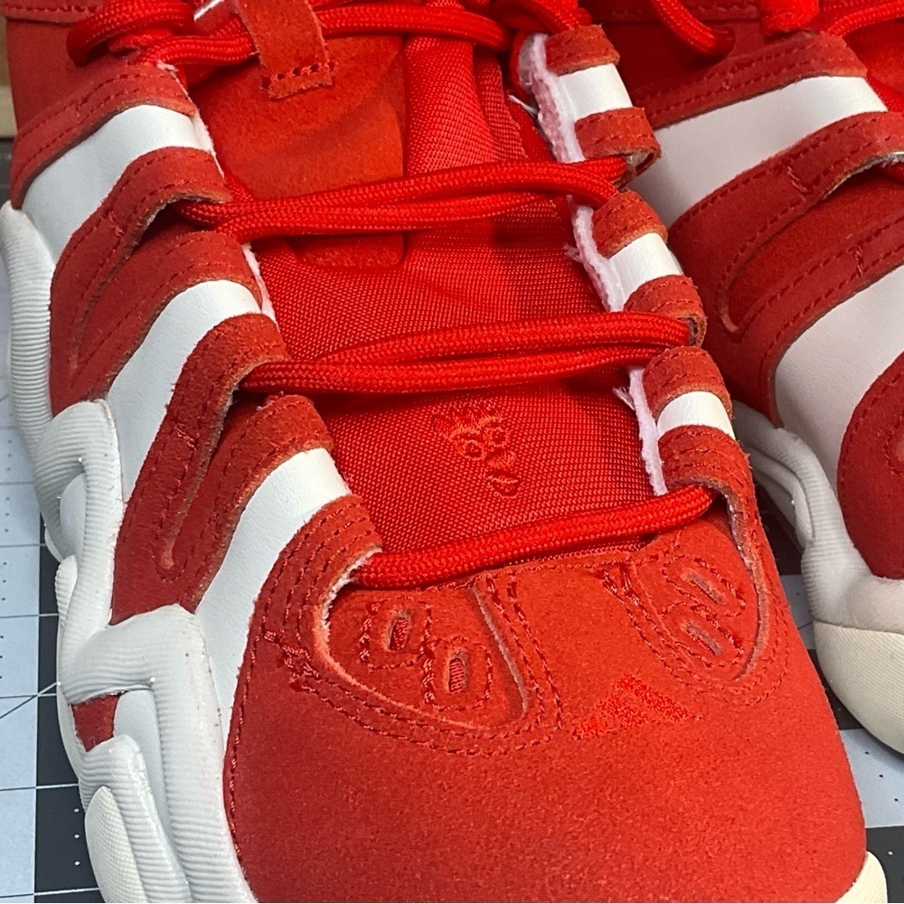 Adidas crazy 8 Philly
brand new - Picture 5 of 11